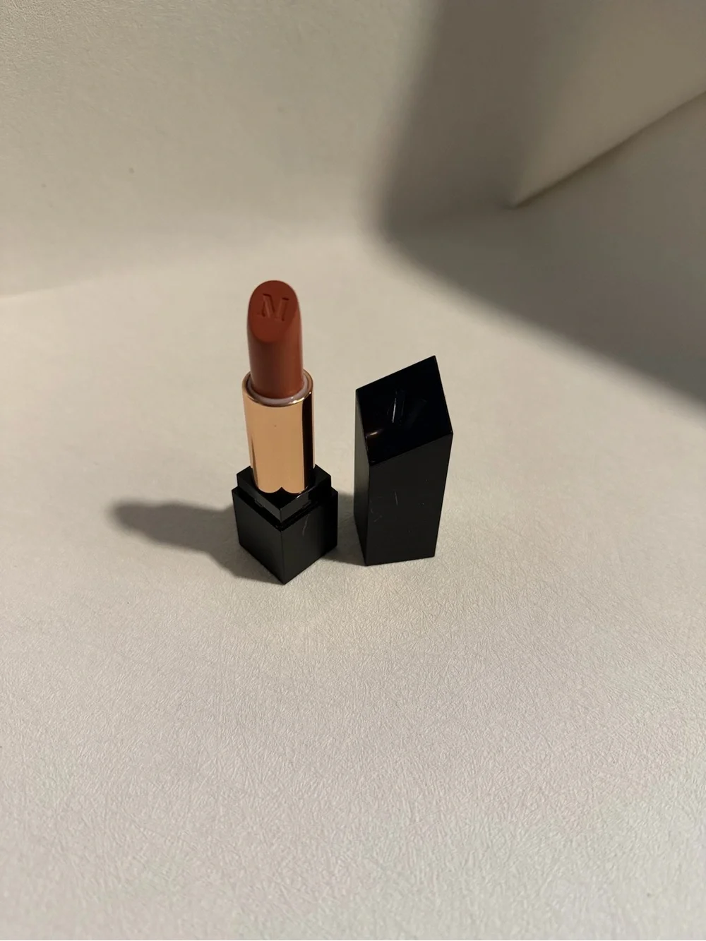 Morphe Mega Matte Lipstick in Shade “Single AF” New Unboxed DISCONTINUED